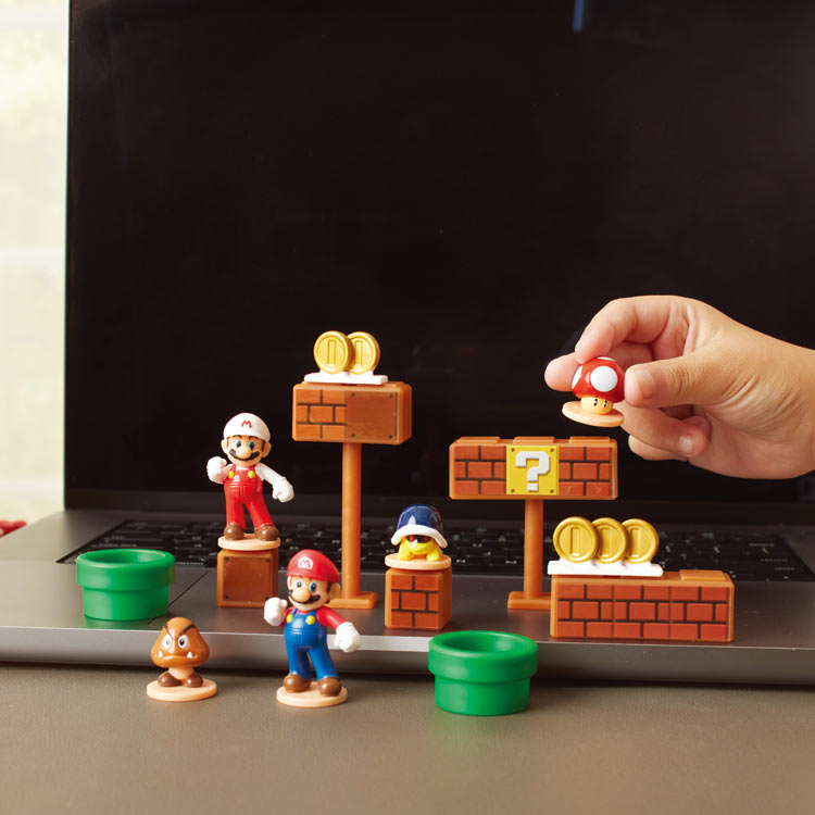 スーパーマリオ ひろがるマリオワールド　●予約　EPT-07617 W70×D45×H90mm